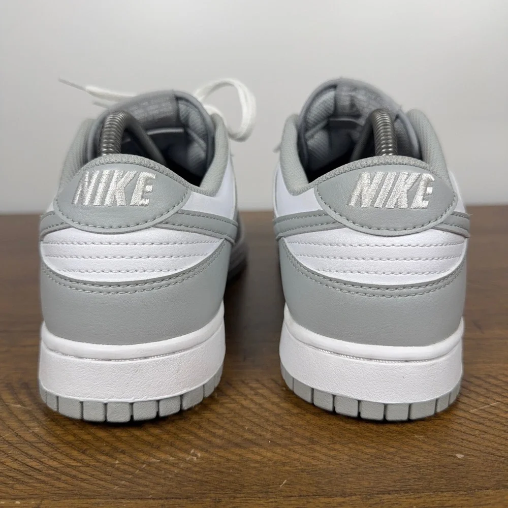 Nike Dunk Low Shoes Mens 9.5 White Light Smoke Grey Retro Streetwear Sneakers